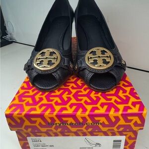 NEW Tory Burch Leticia 65mm Open Toe WedgeStyle 32074 Sz 6.5 Navy Color